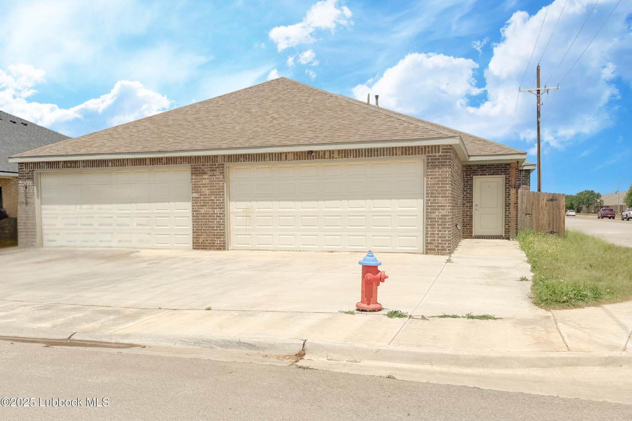 5502 Itasca Street - Photo 1