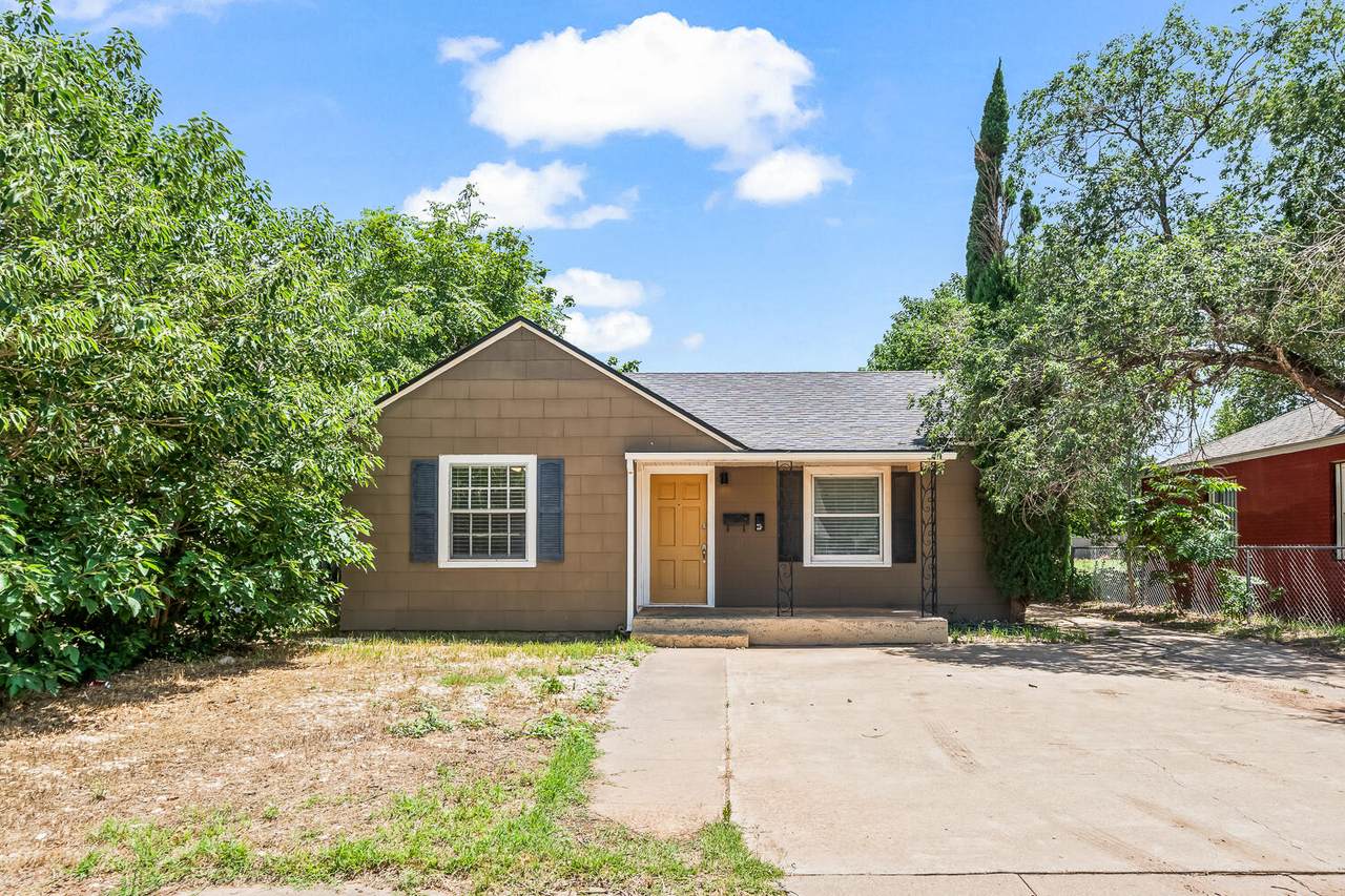 2213 27th Street - Photo 1