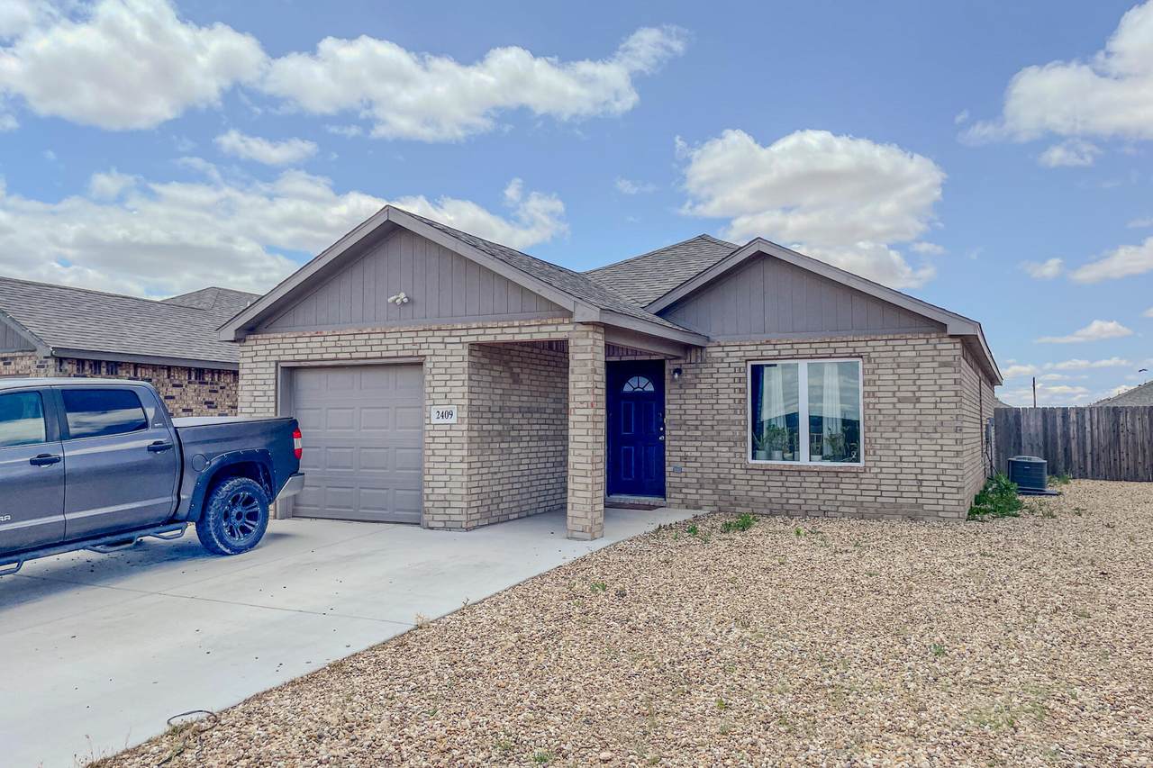 2409 Avenue N - Photo 1