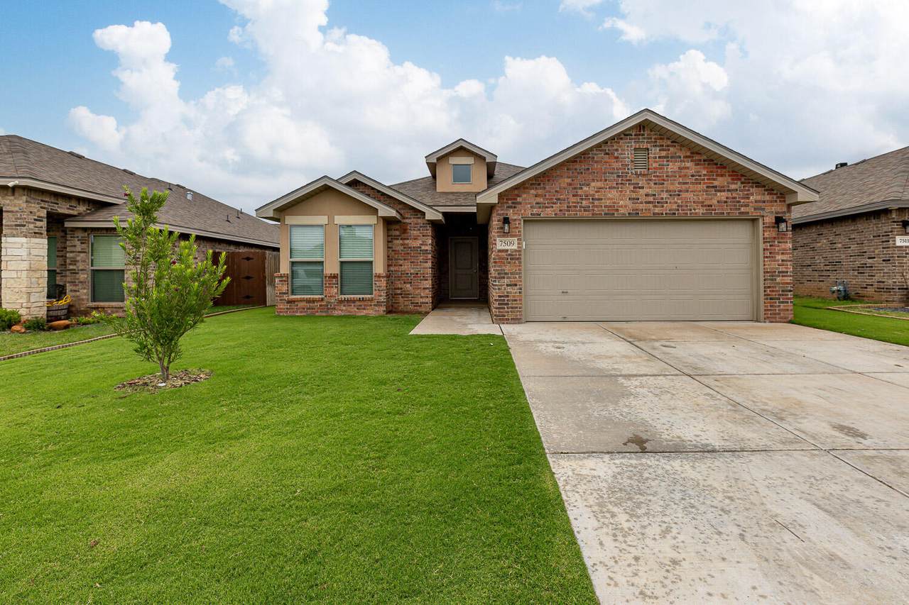 7509 29th Street - Photo 1