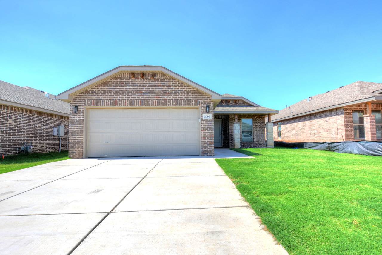 3009 140th Street - Photo 1