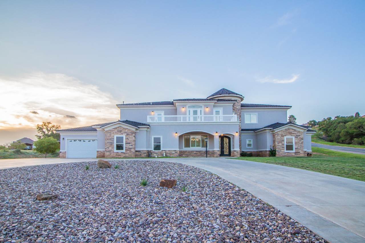 4 Aztec Lane - Photo 1