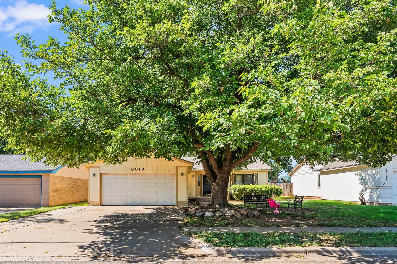 2819 91st Street - Photo 1