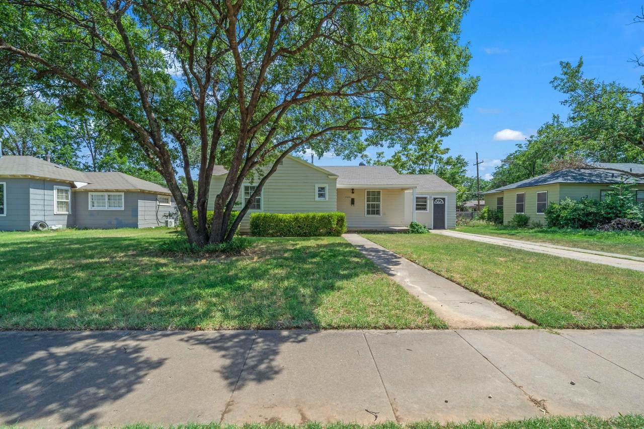 2309 35th Street - Photo 1