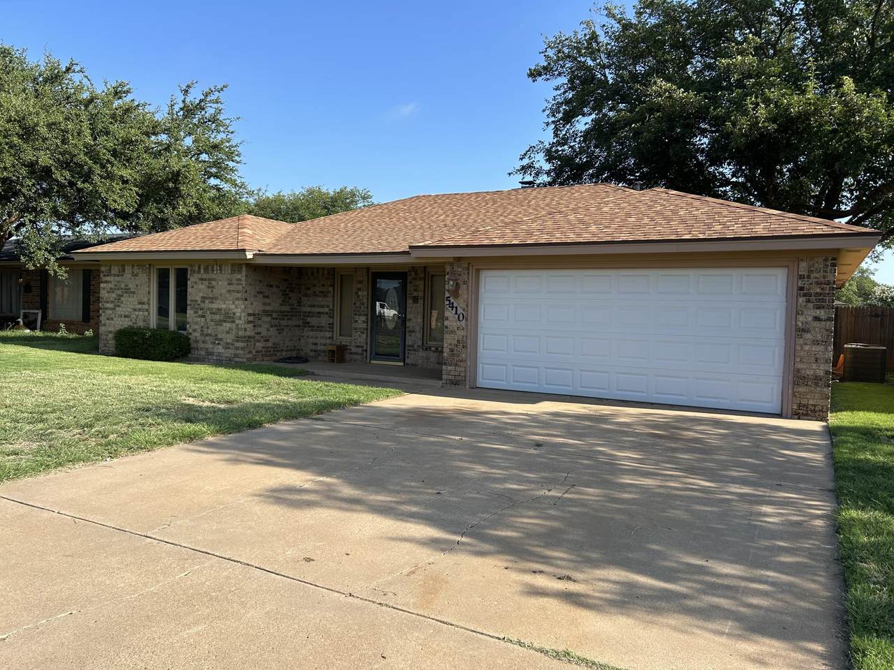 5410 93rd Street - Photo 1