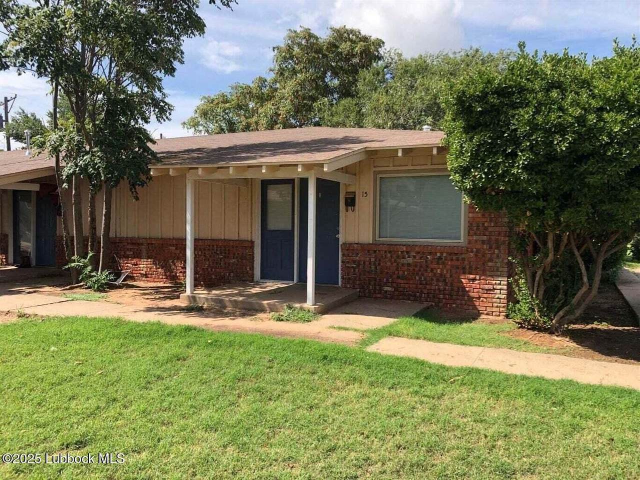 2815 43rd Street - Photo 1