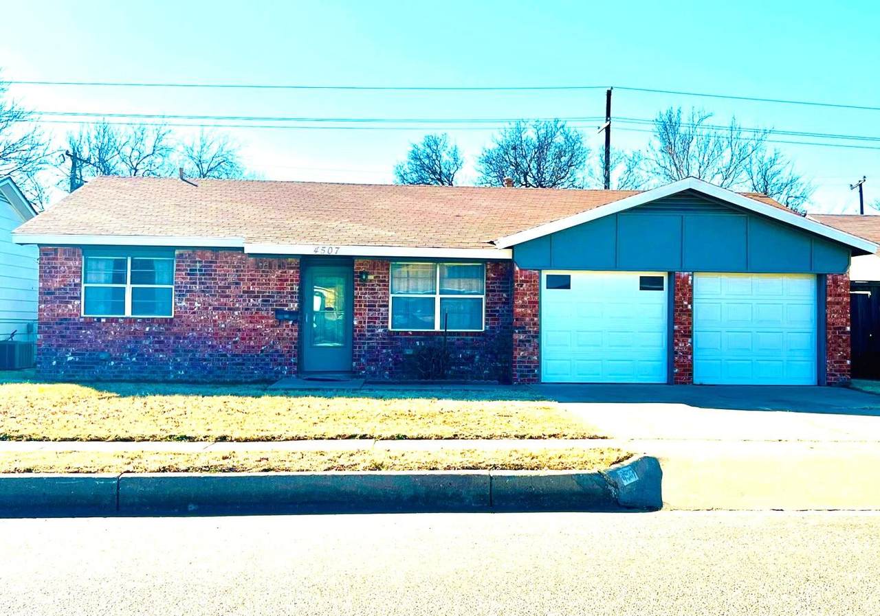 4507 54th Street - Photo 1