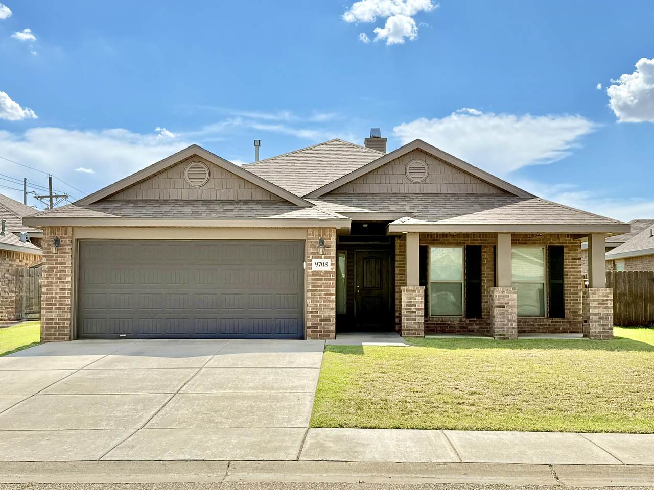9708 Ross Avenue - Photo 1