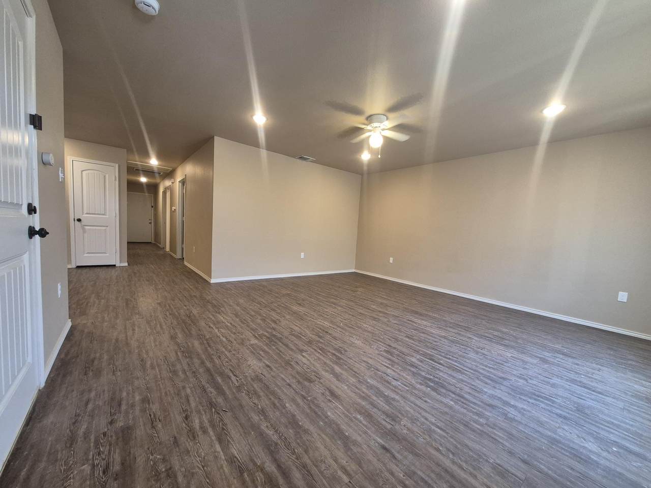 2514 Ave O - Photo 1