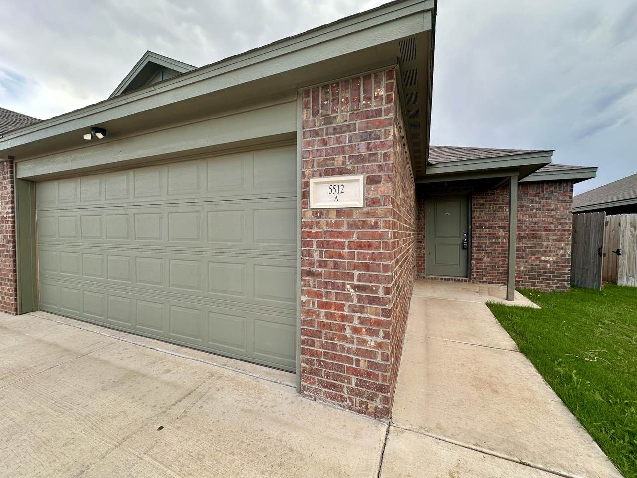 5512 122nd Street - Photo 1