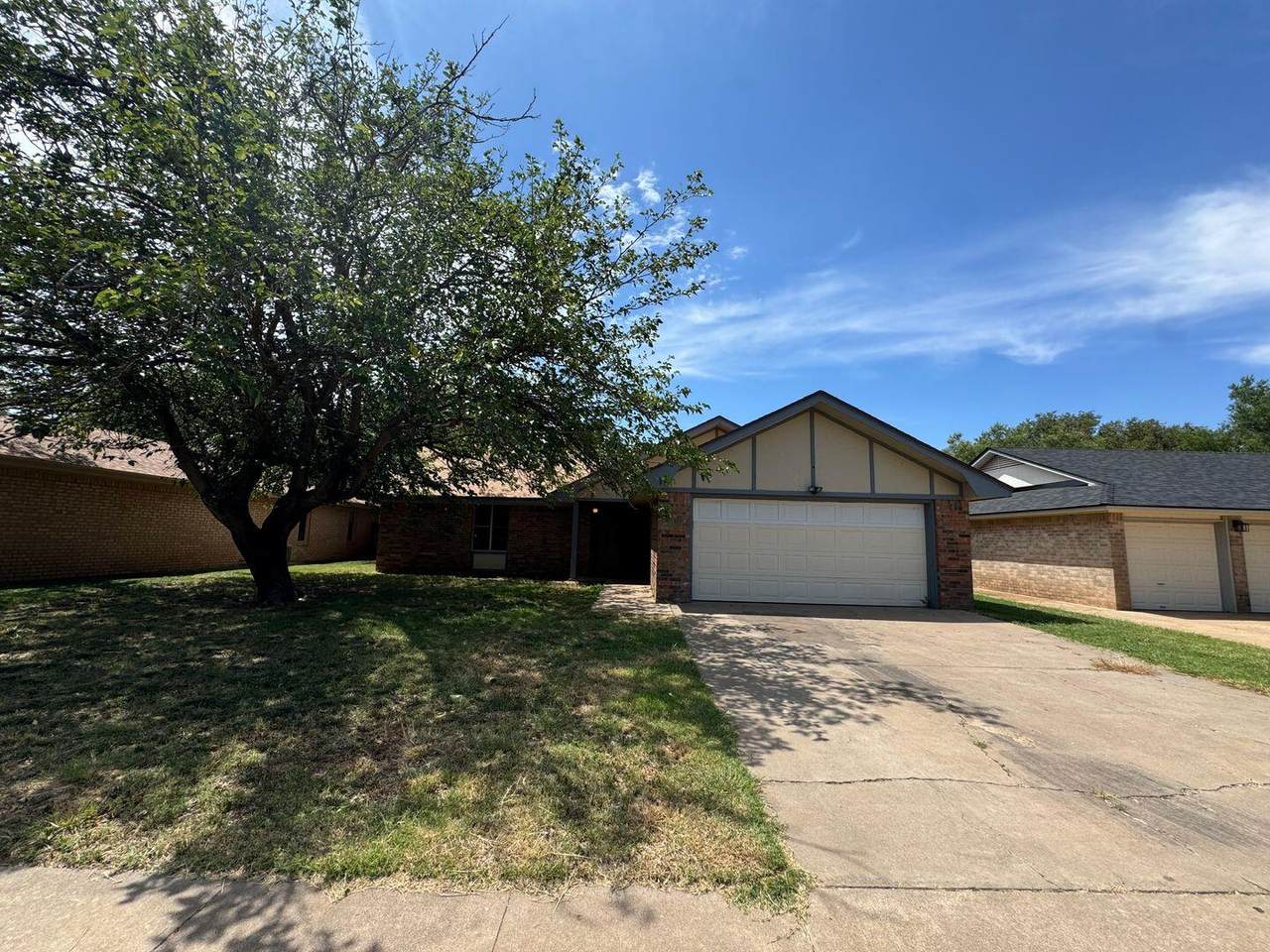 3529 102nd Street - Photo 1