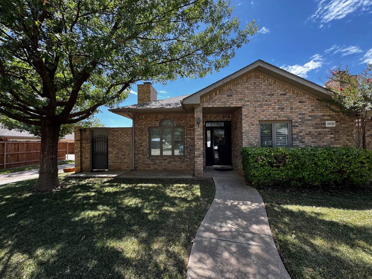 10320 Knoxville Place - Photo 1
