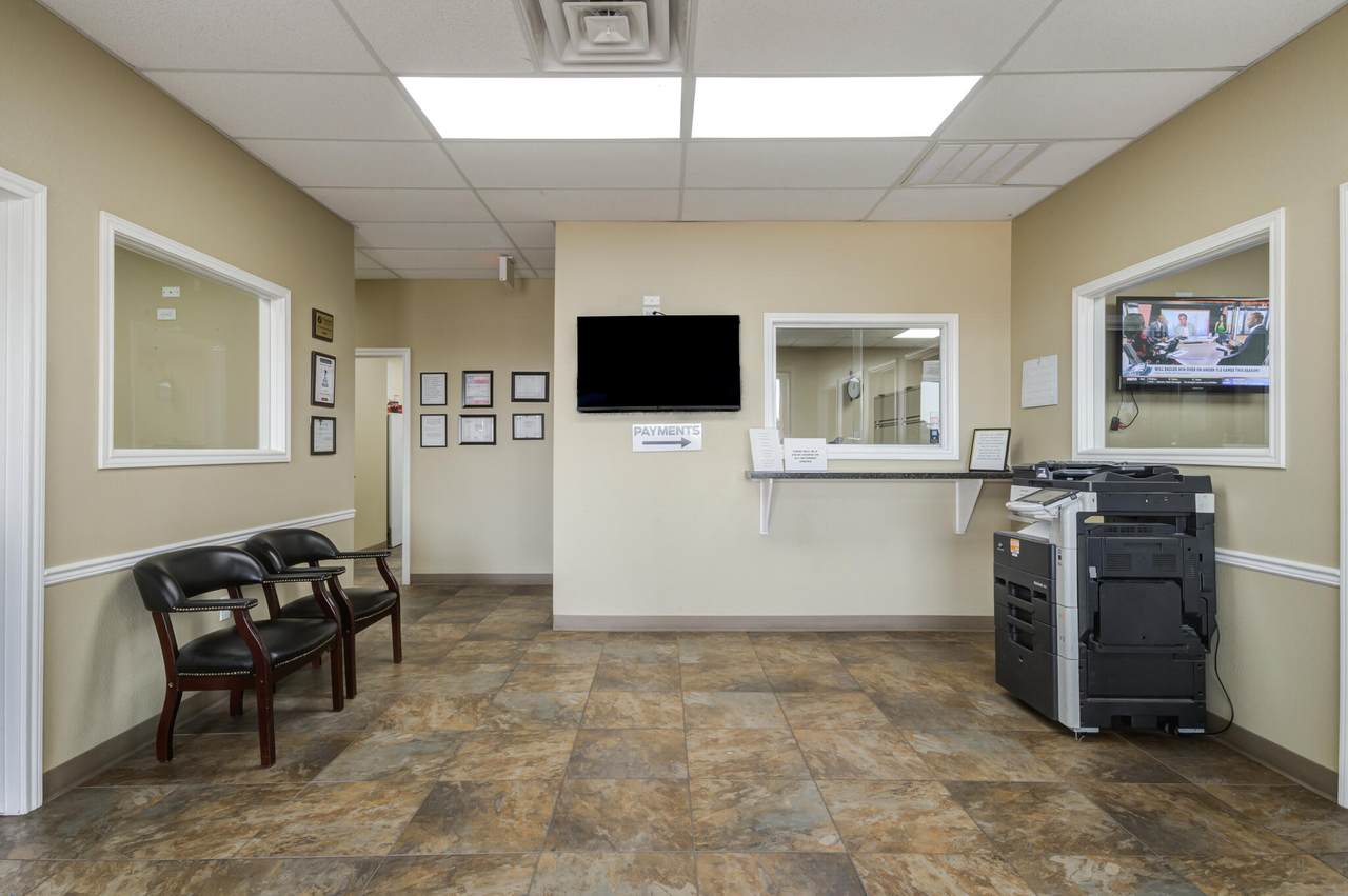 4402 Avenue Q - Photo 1