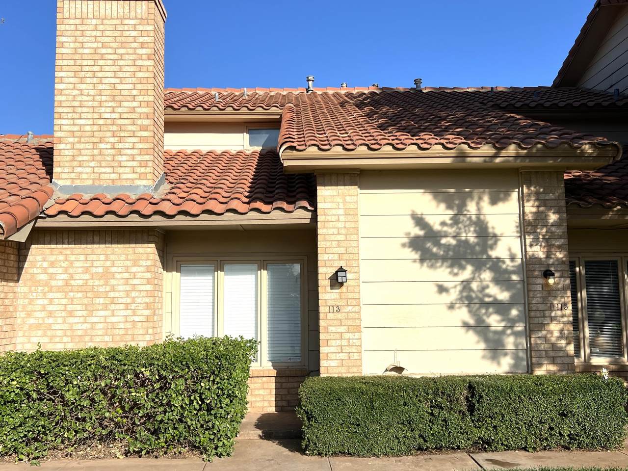 113 Troy Avenue - Photo 1