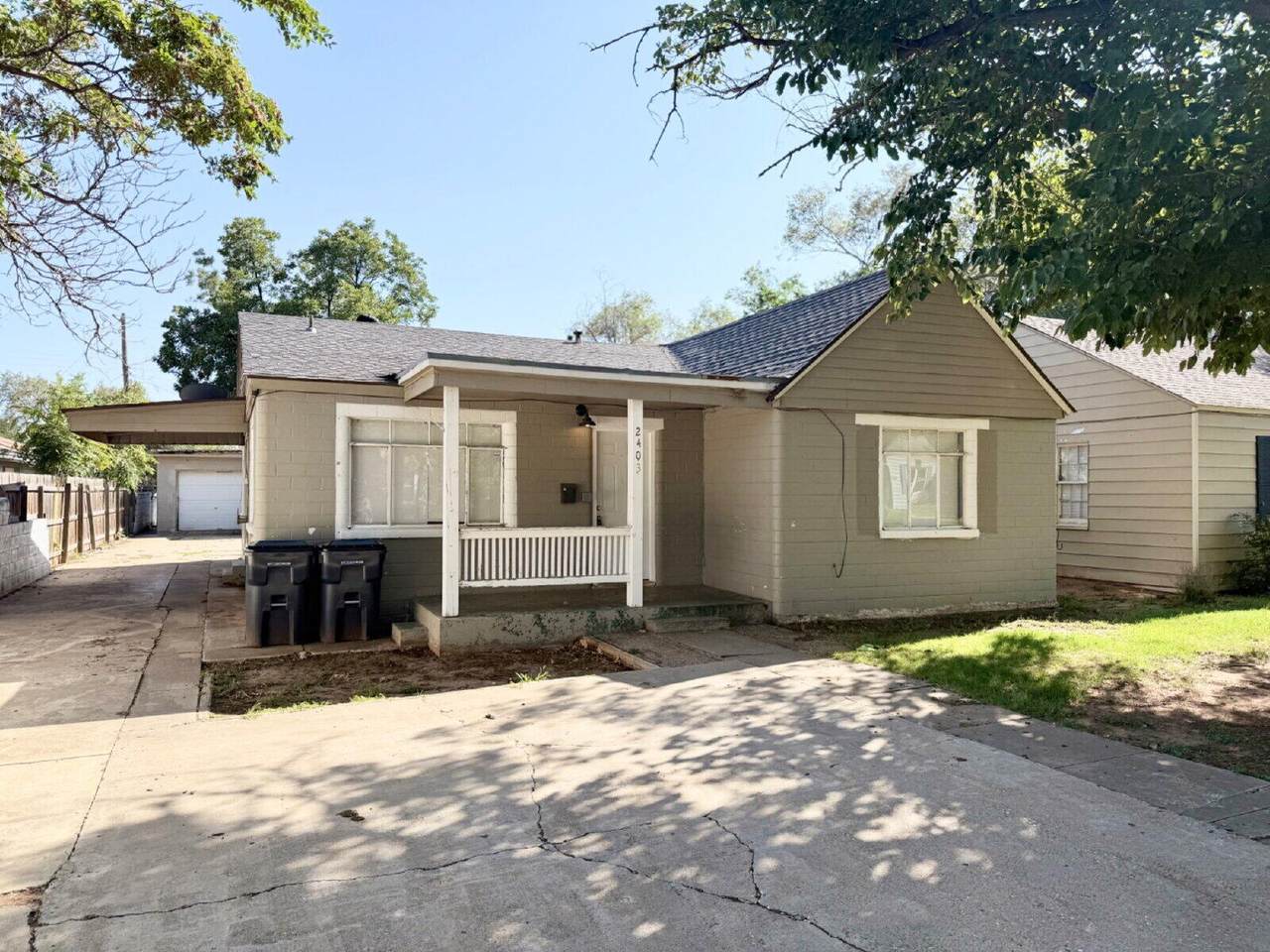 2403 22nd Street - Photo 1