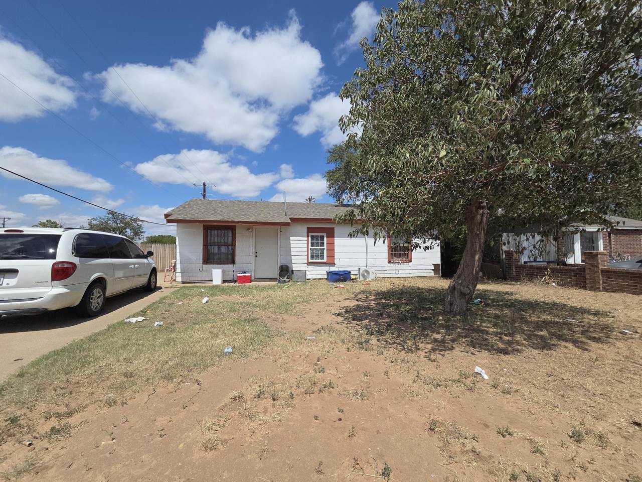 2401 10th Street - Photo 1