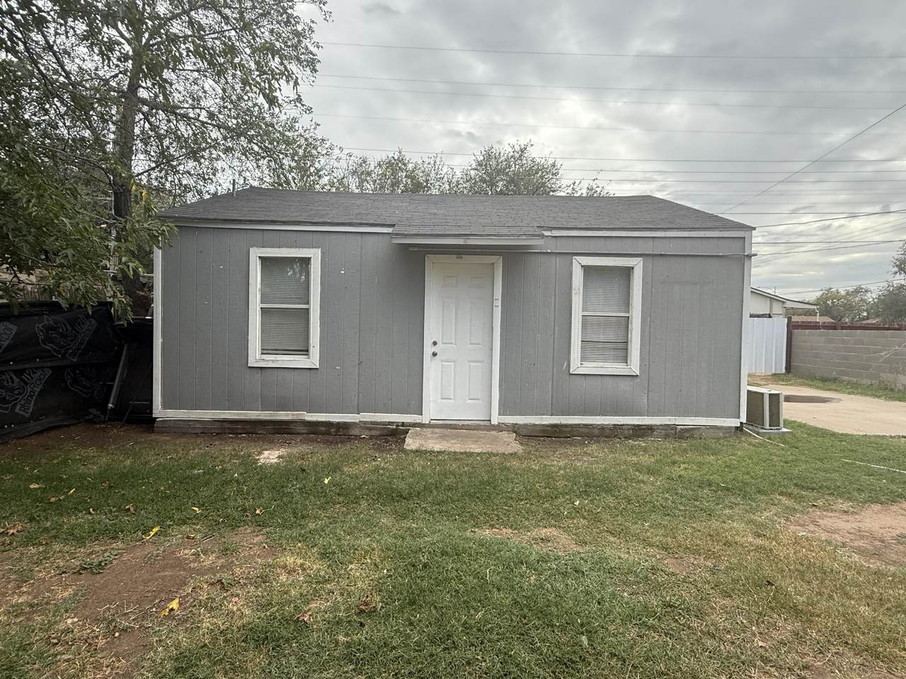 1321 25th Street - Photo 1