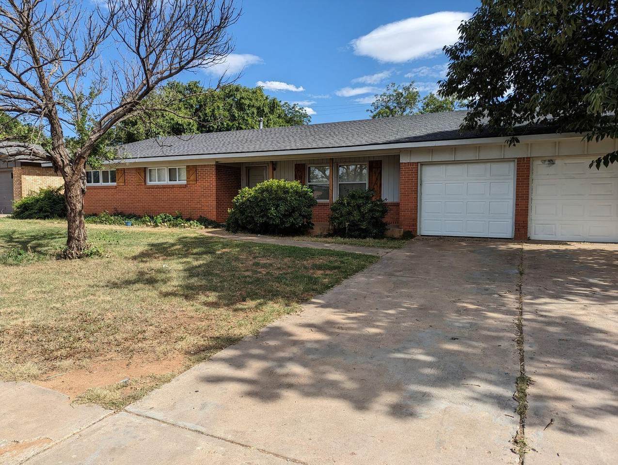 2115 66th Street - Photo 1