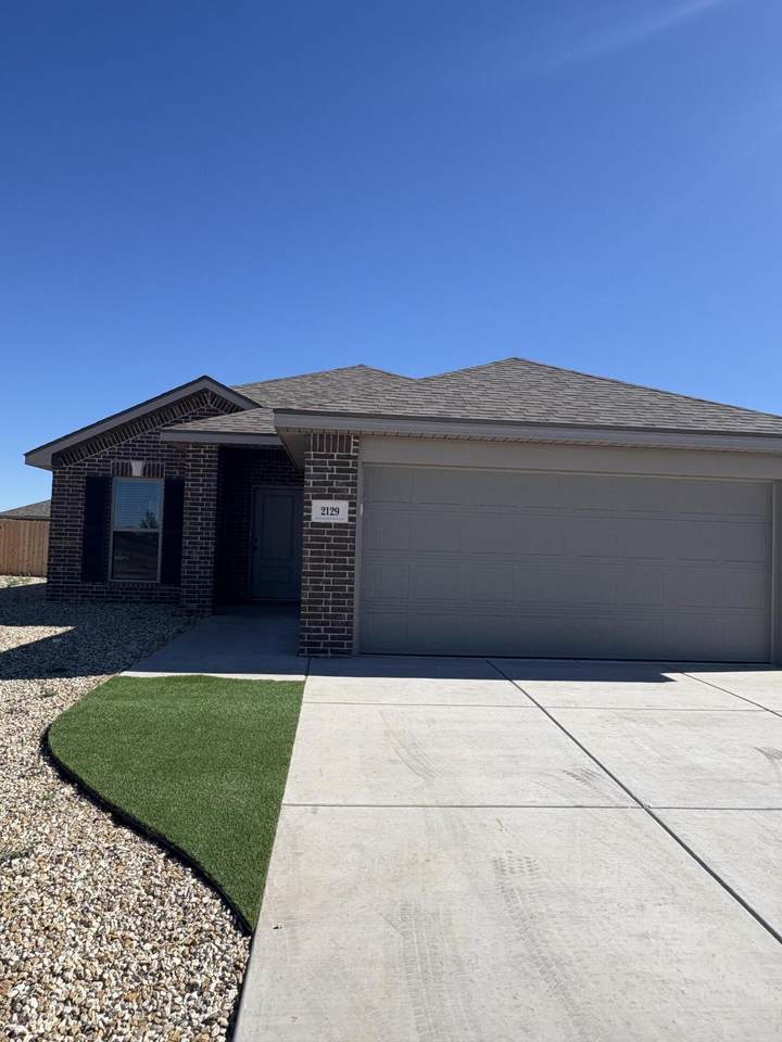 2129 Langford Avenue - Photo 1