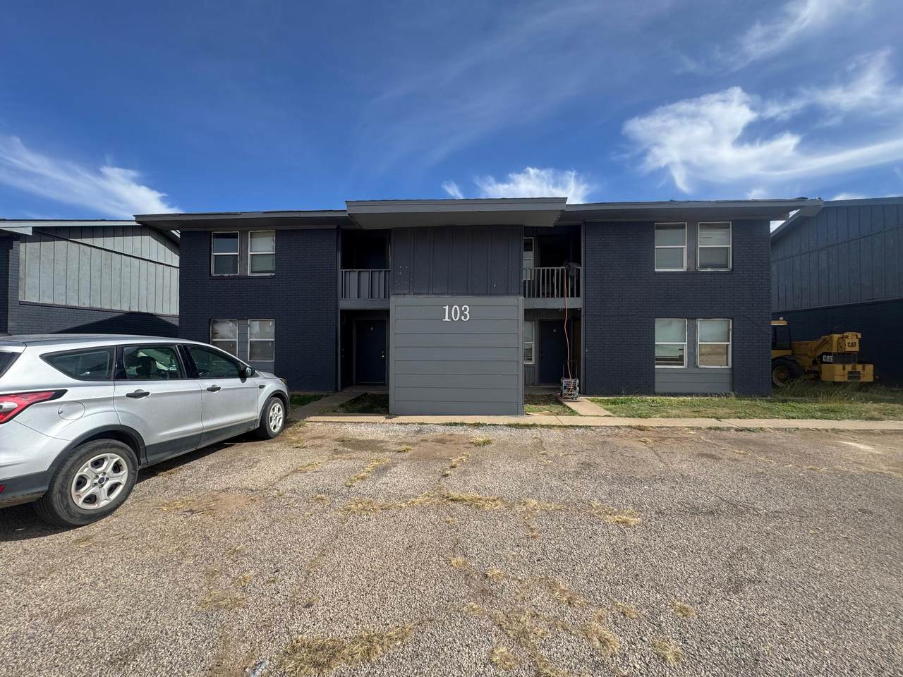 103 Pecos Place - Photo 1