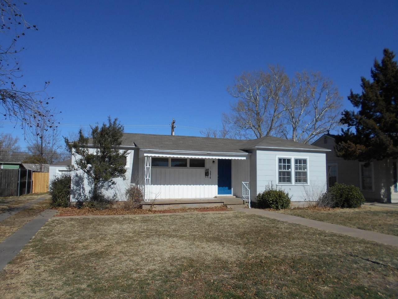 2614 31st Street - Photo 1