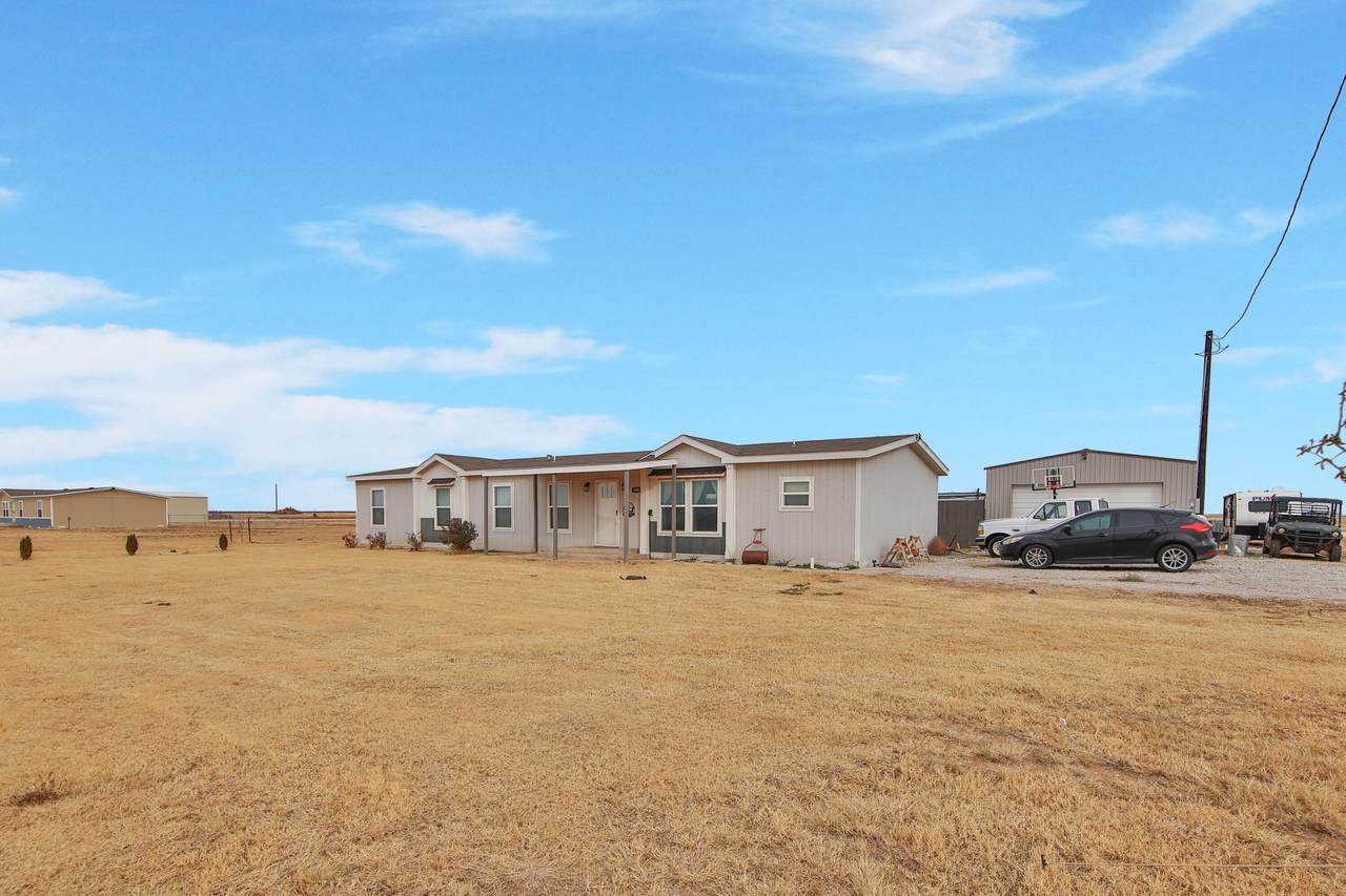 689 Farm To Market Road 179 - Photo 1