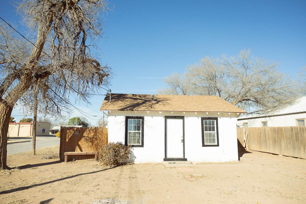 921 11th Street - Photo 1