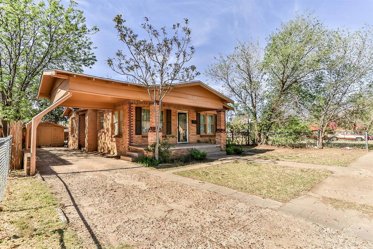 2109 20th Street - Photo 1