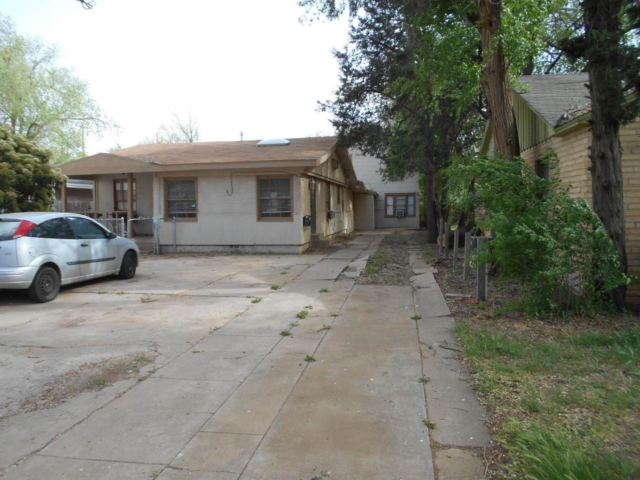 2217 24th Street - Photo 1