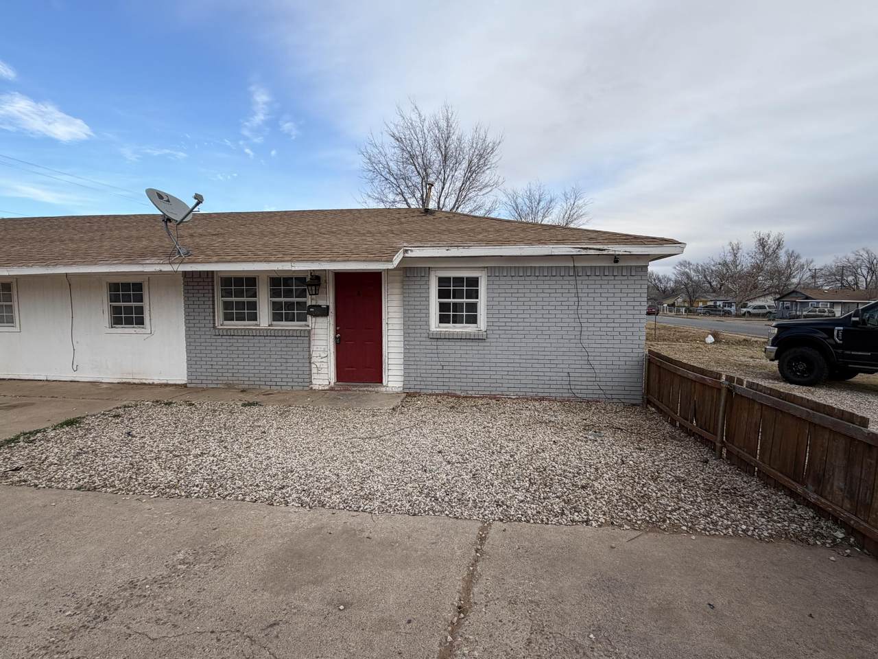 2715 2nd Street - Photo 1