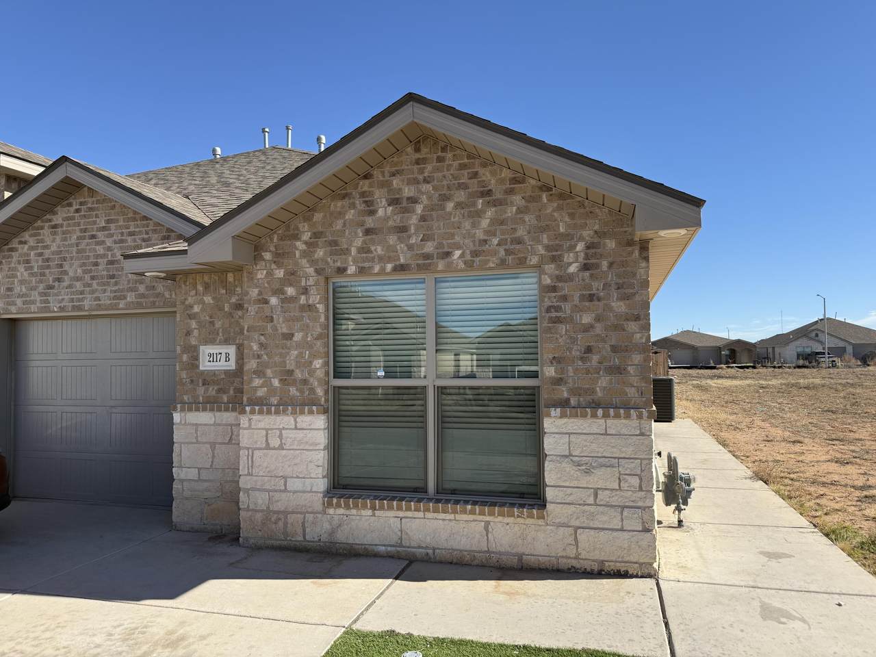 2117 Langford Avenue - Photo 1