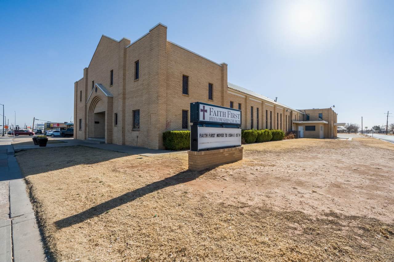 1809 34th Street - Photo 1