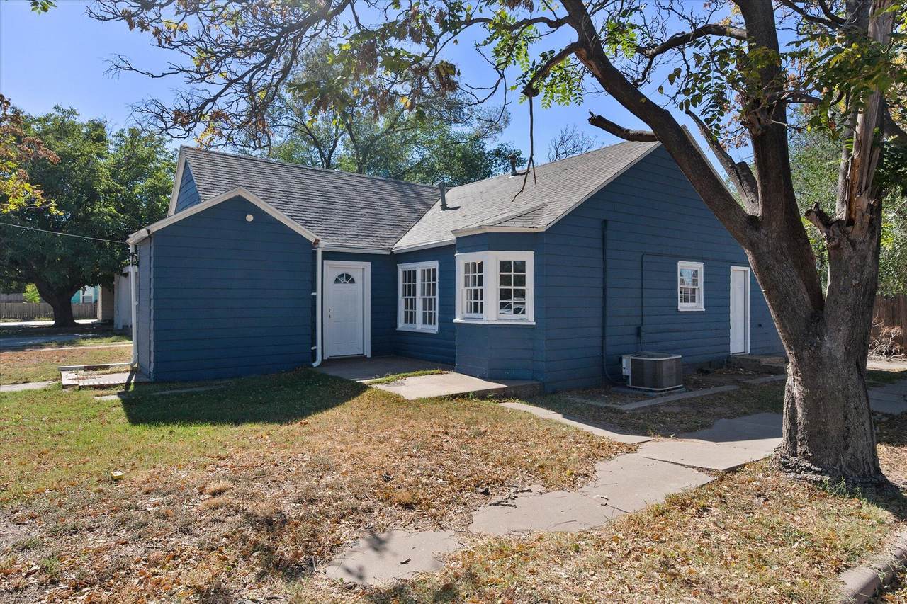 2402 Avenue U - Photo 1