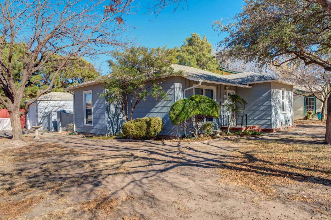 2710 27th Street - Photo 1