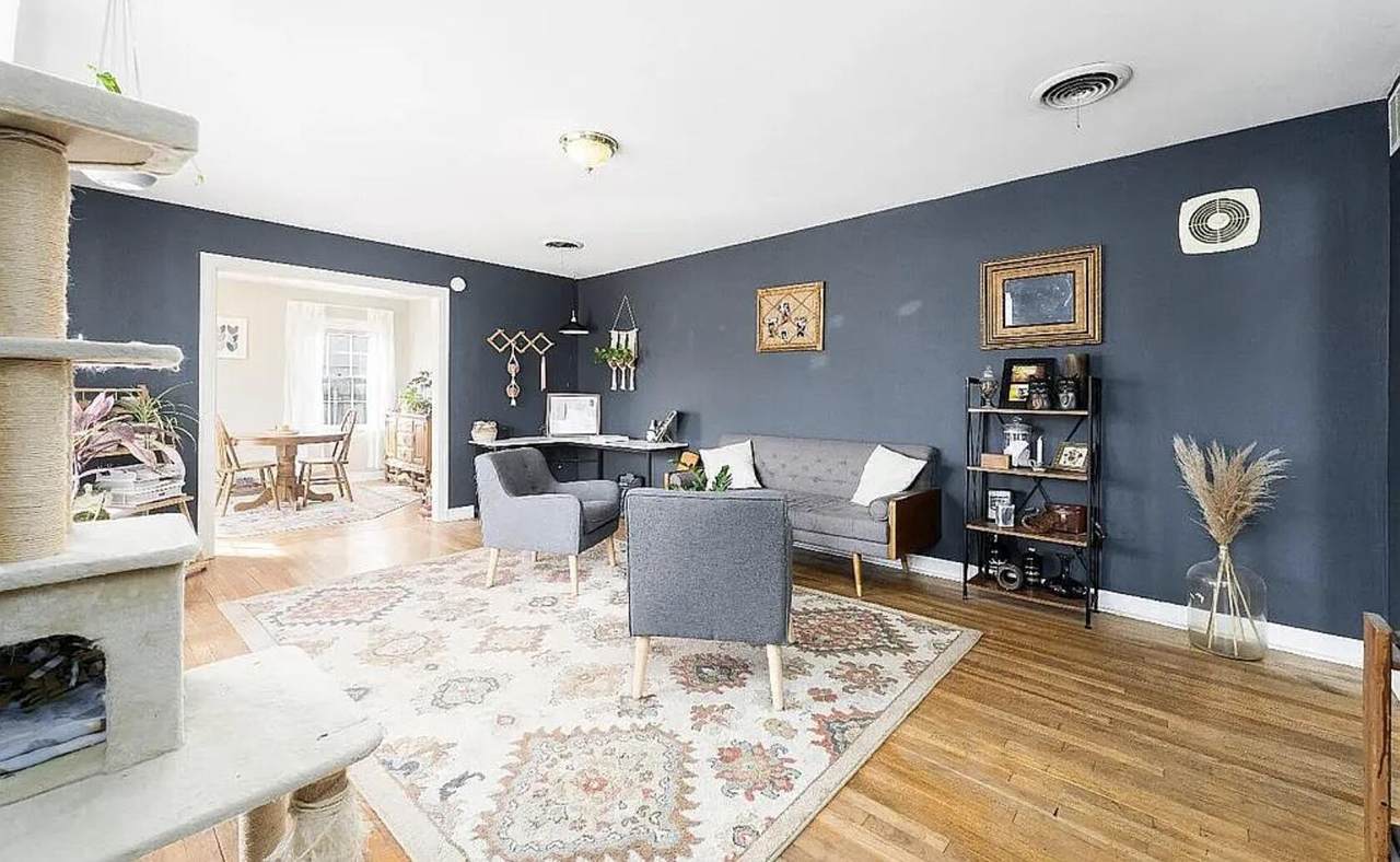 2402 29th Street - Photo 1