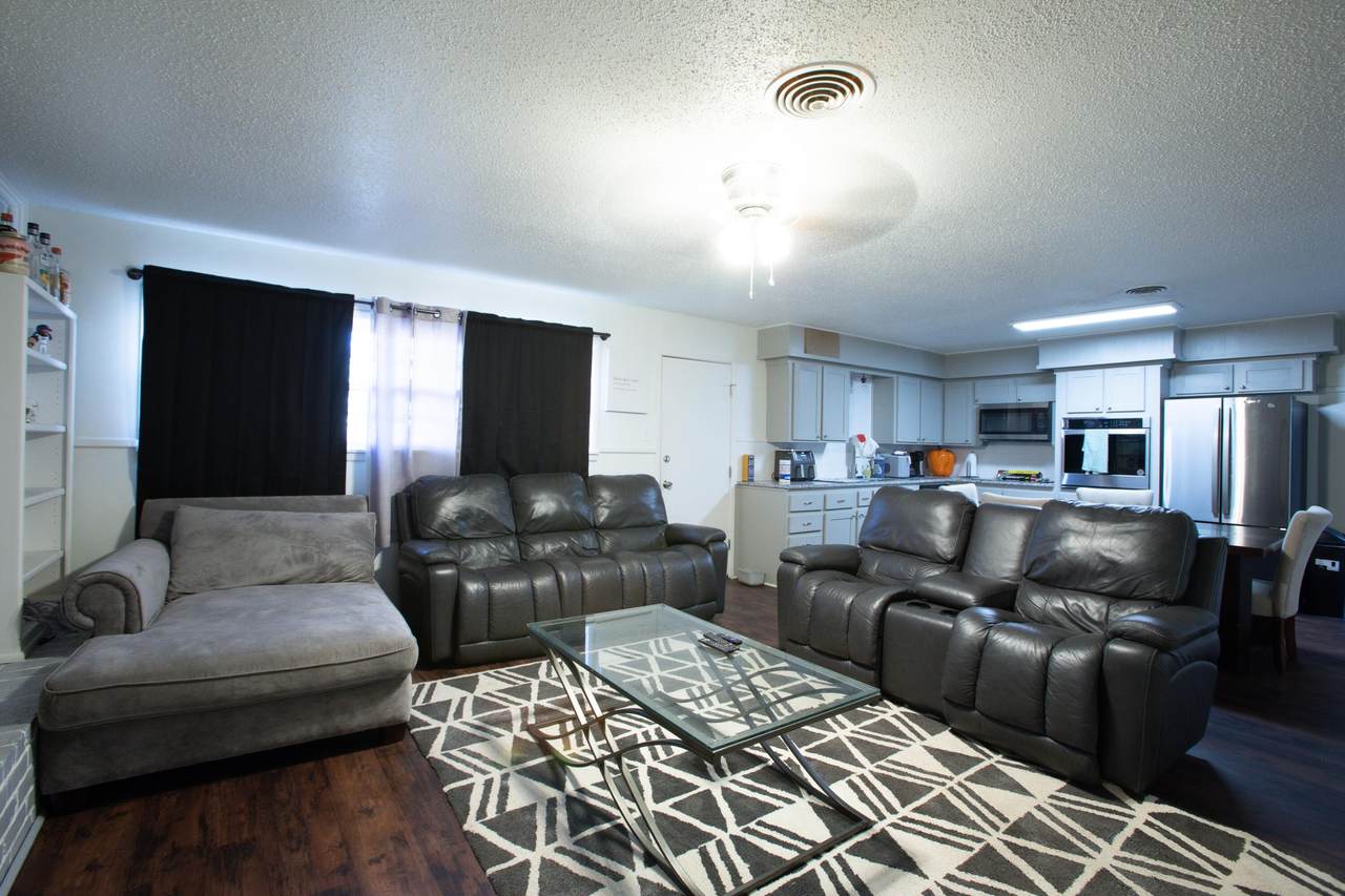 5426 9th Street - Photo 1