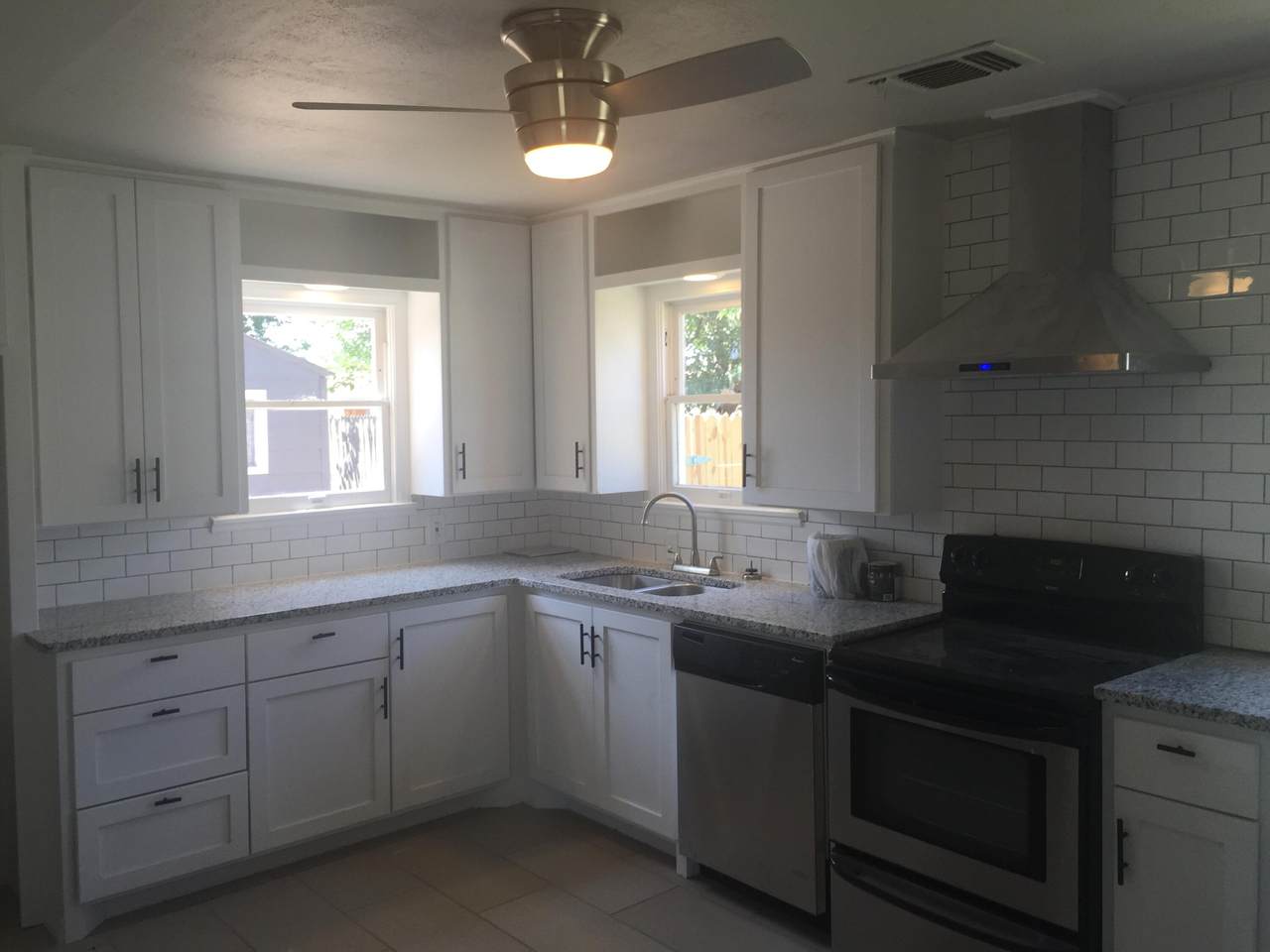 2805 33rd Street - Photo 1