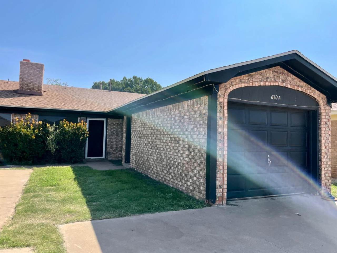 610 Elkhart Avenue - Photo 1