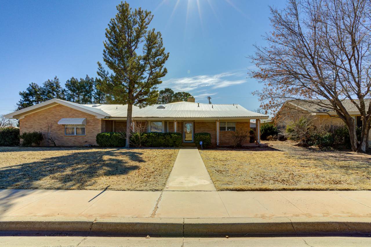 601 18th Street - Photo 1