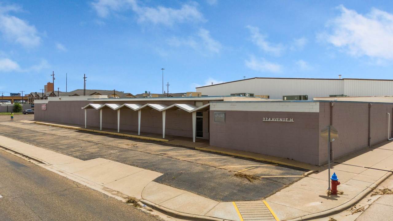 224 Buddy Holly Avenue - Photo 1