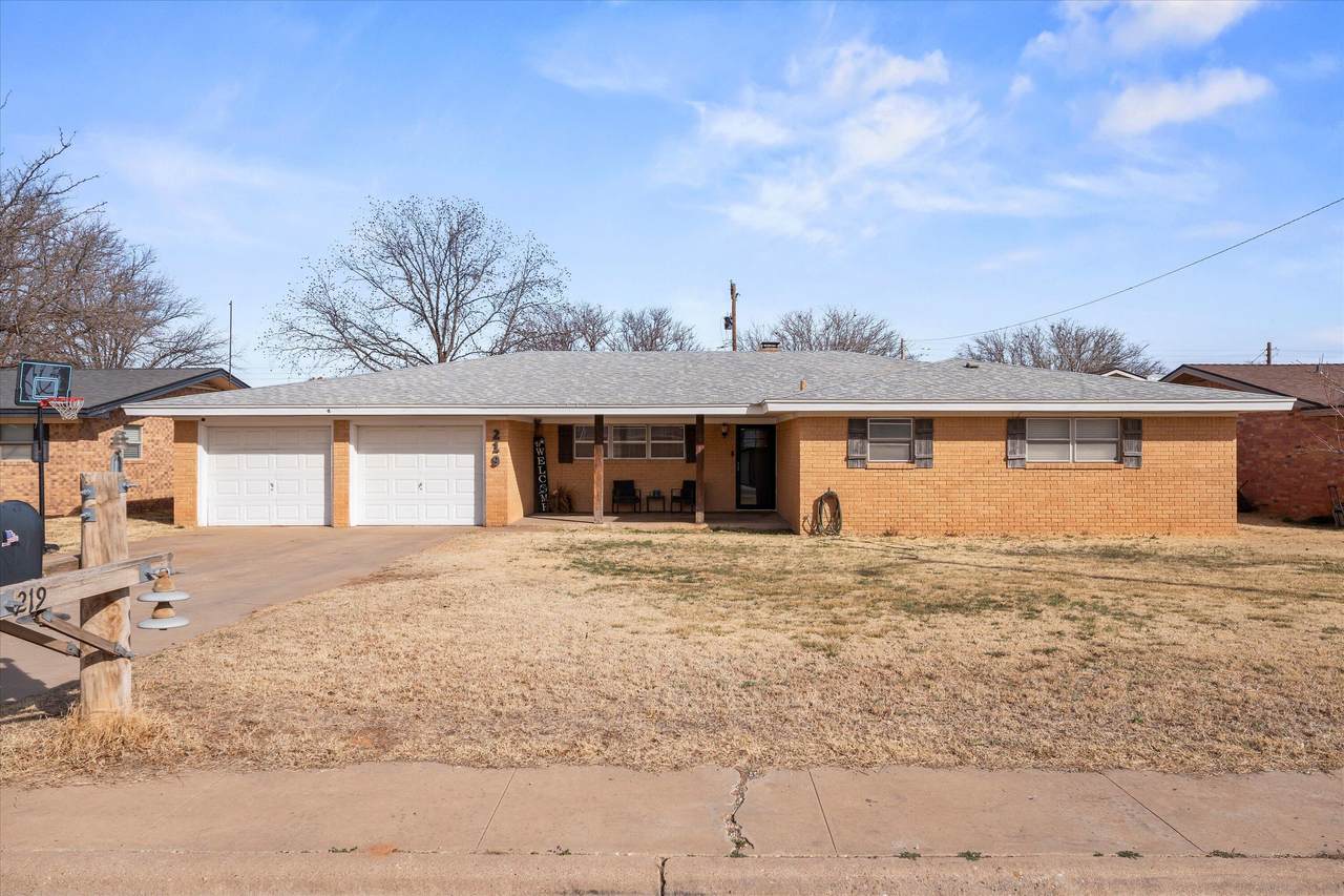 219 Redwood Lane - Photo 1