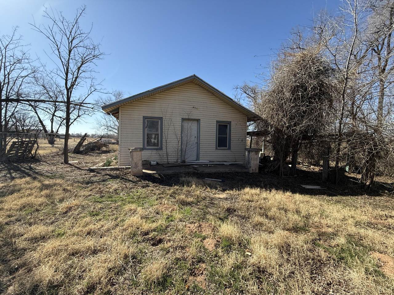 1820 Bradford Street - Photo 1