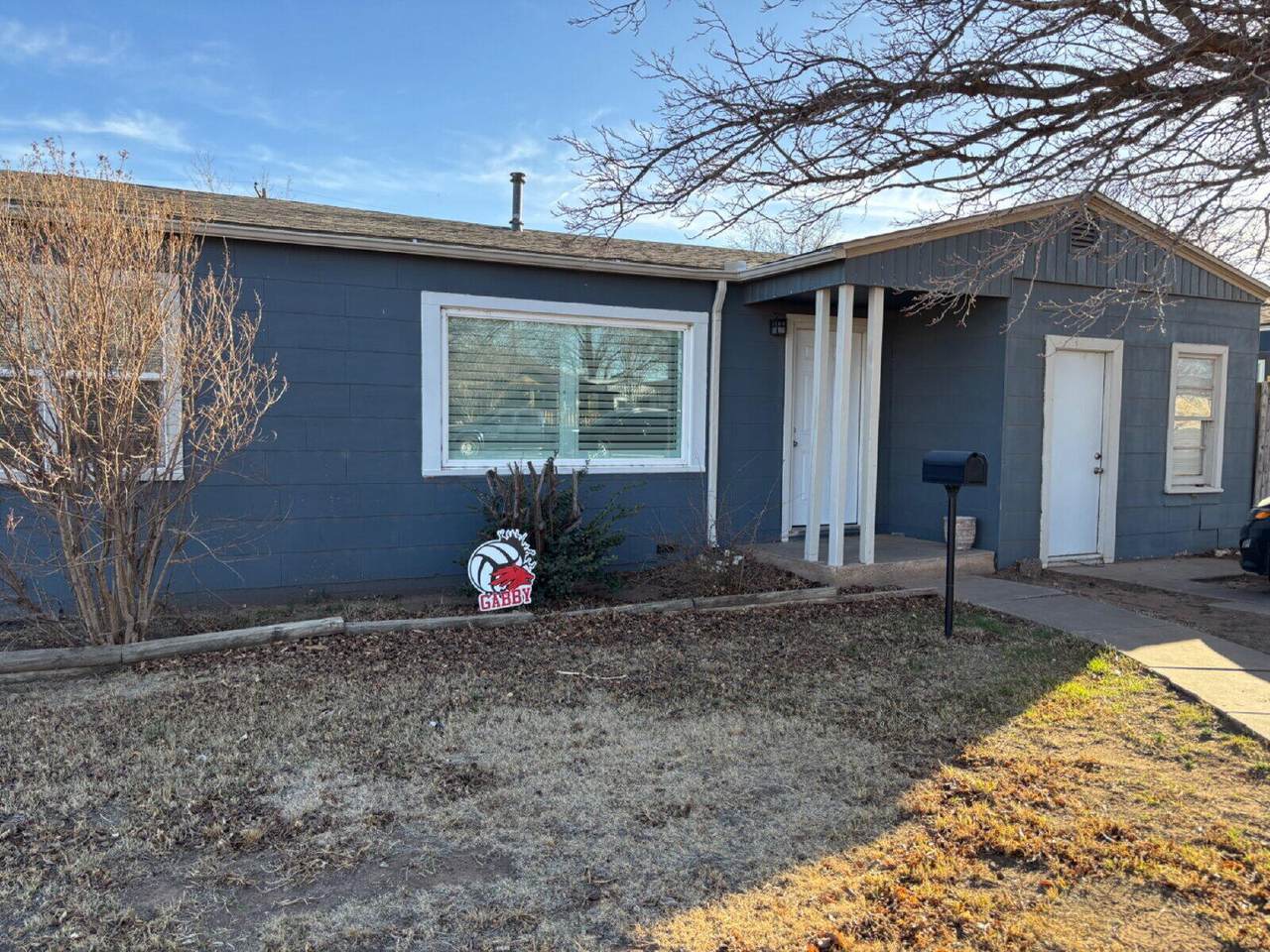 114 Holly Street - Photo 1