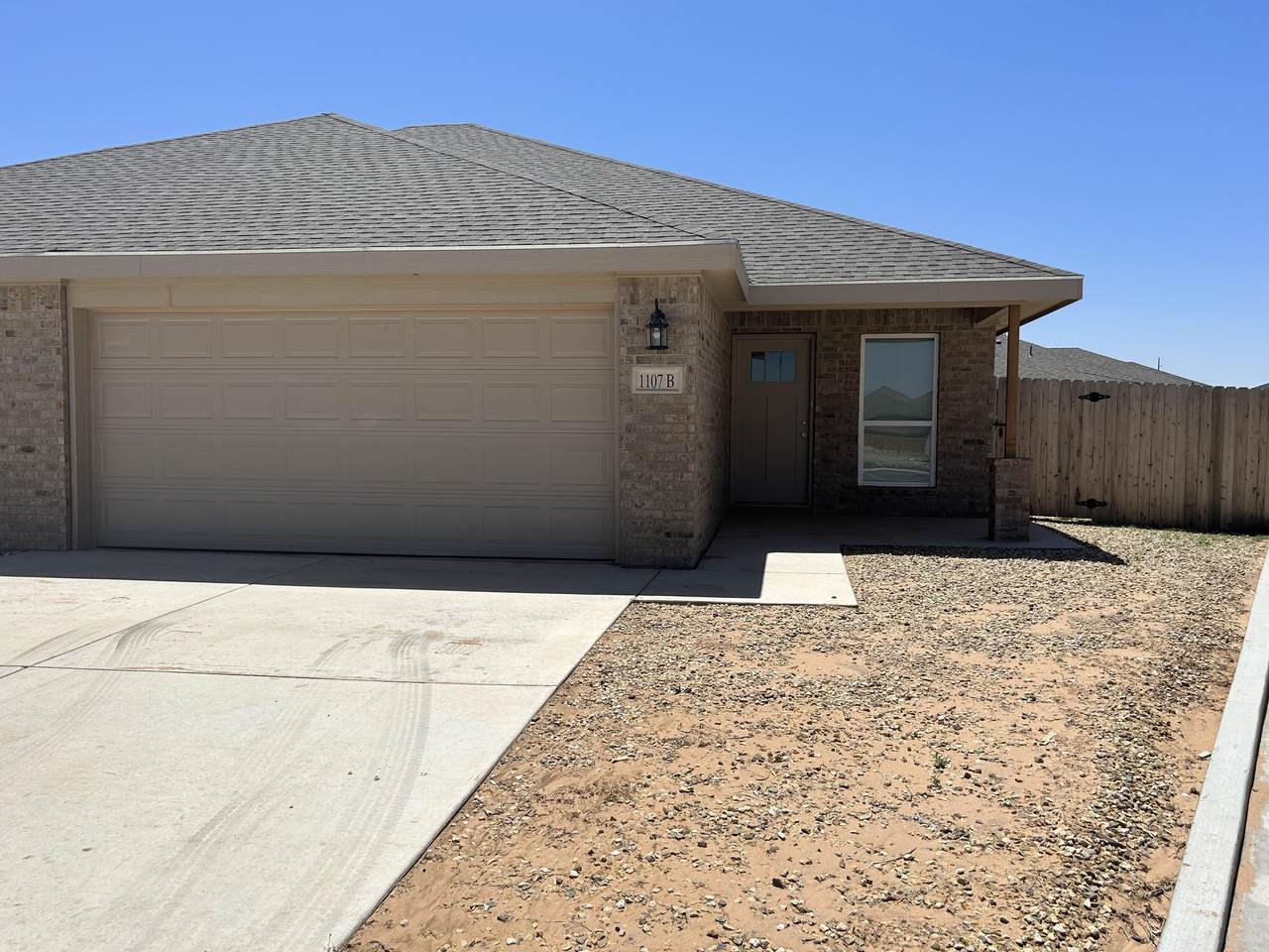 1107 Englewood Avenue - Photo 1