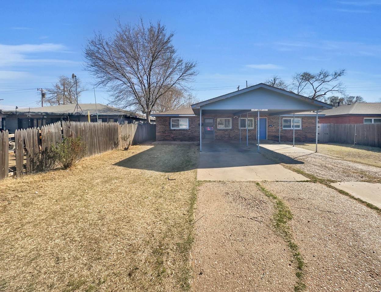 2107 35th Street - Photo 1