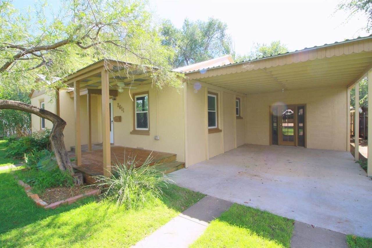 2611 28th Street - Photo 1