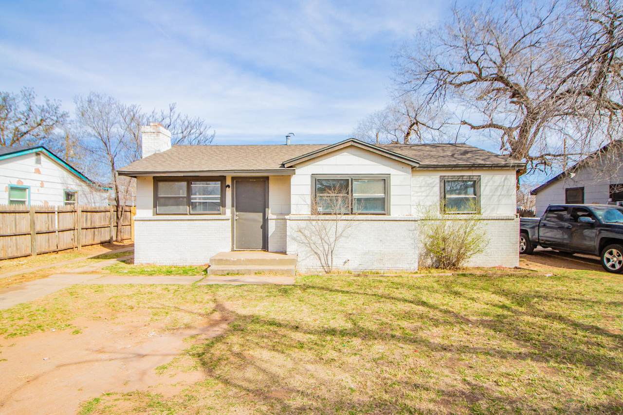 3304 Itasca Street - Photo 1