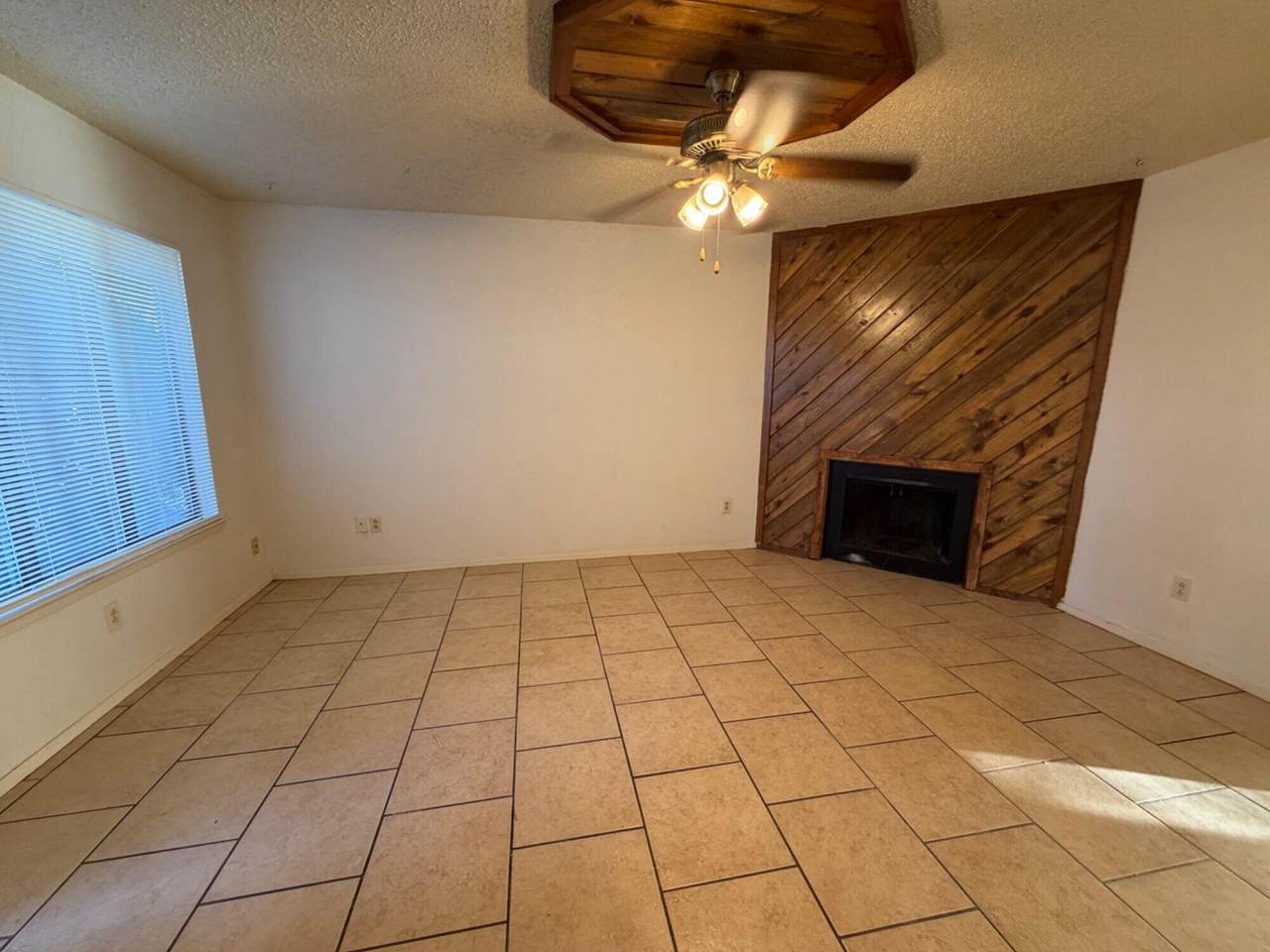 https://bt-photos.global.ssl.fastly.net/lubbock/1280_boomver_1_20260313185914713337000000-2.jpg