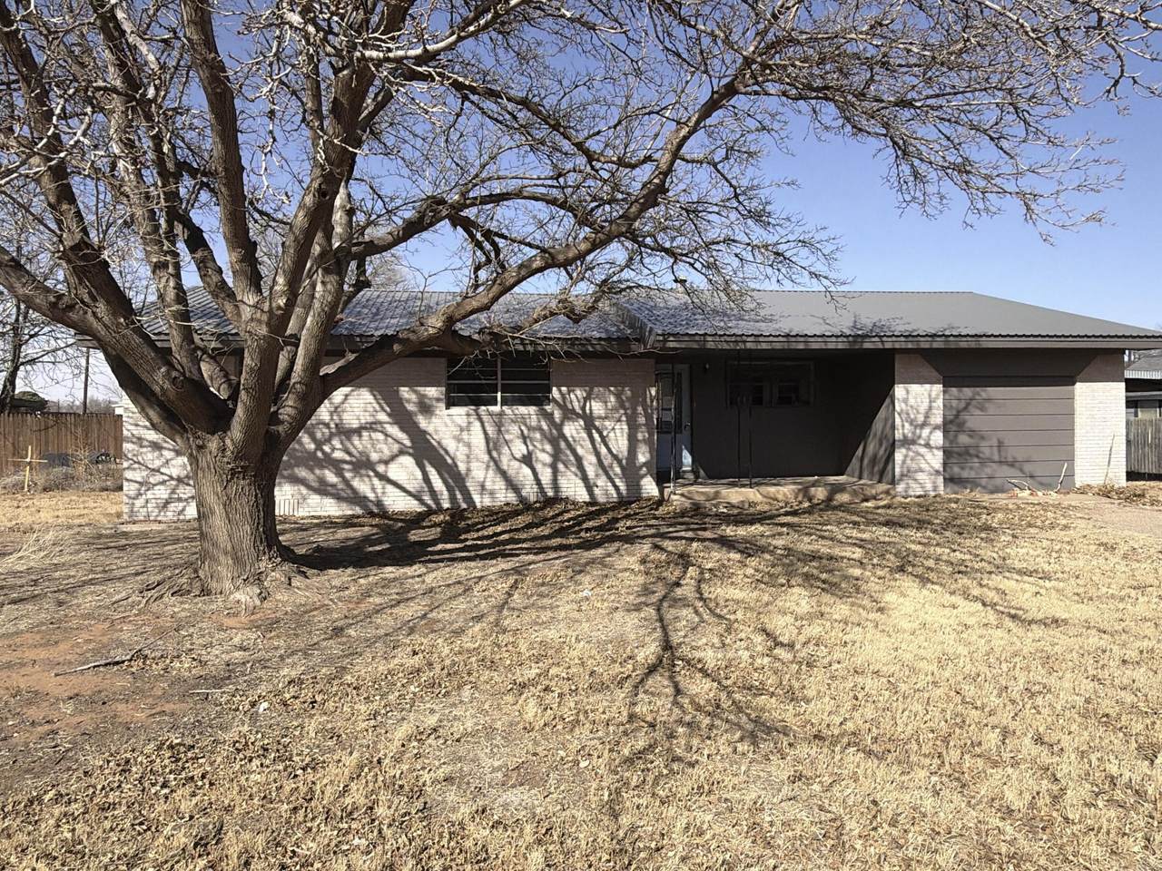 307 5th Street - Photo 1