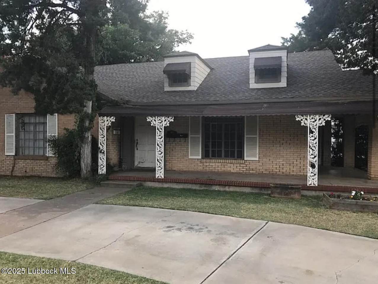 2508 21st Street - Photo 1